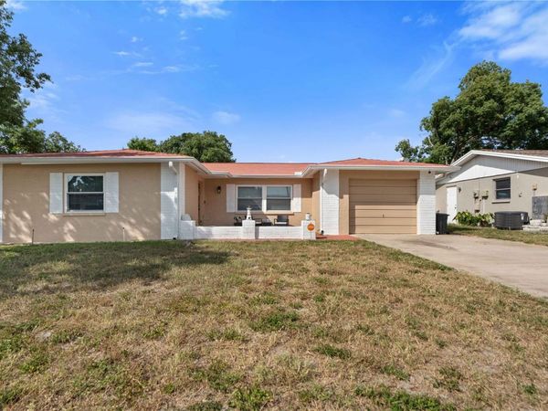 7735 HAWTHORN DRIVE , PORT RICHEY, FL 34668