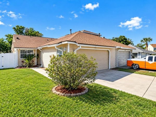 1049 TROWBRIDGE COURT , LONGWOOD, FL 32750