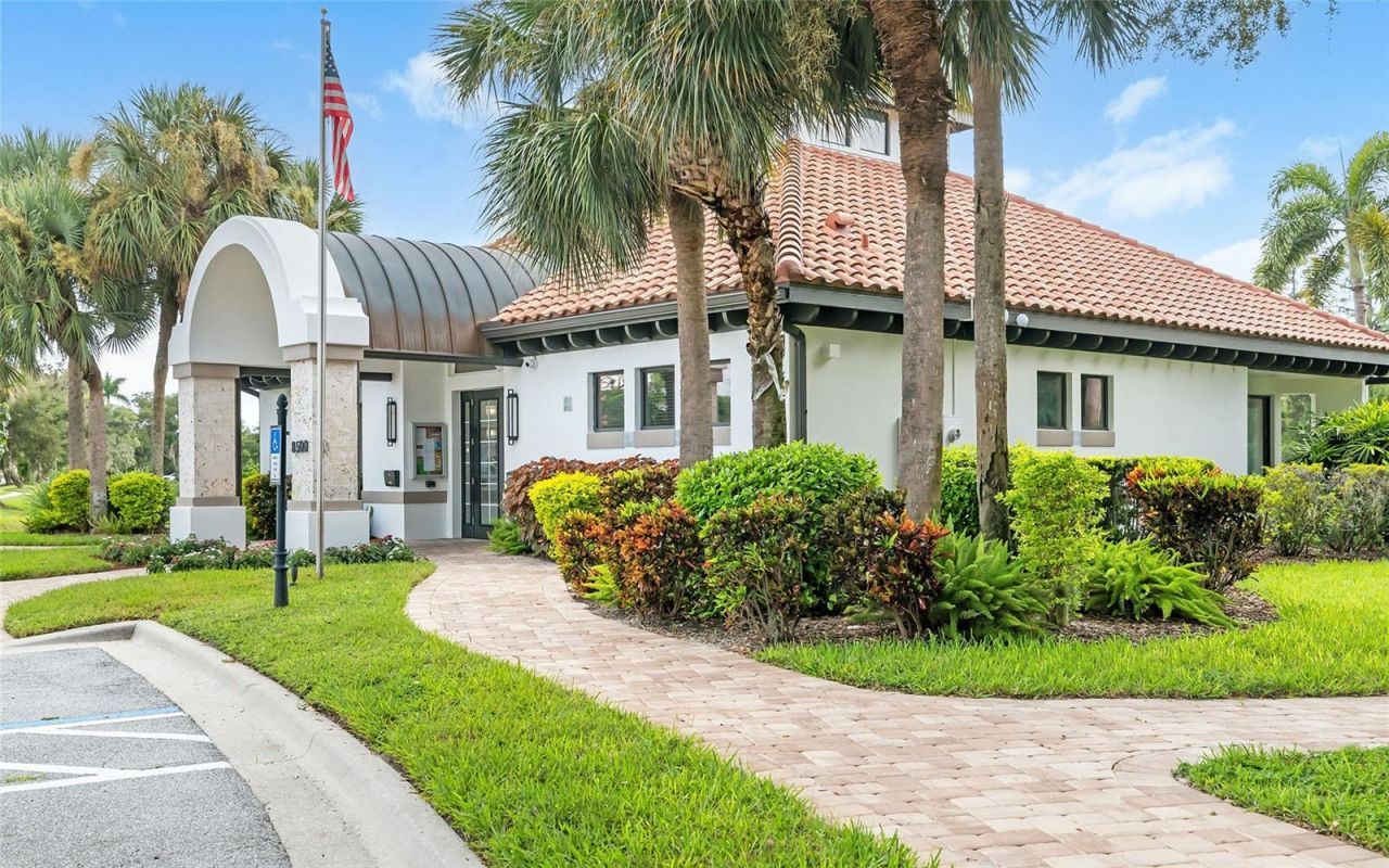5111 Brooksbend Circle, Sarasota, FL 34238 Photo