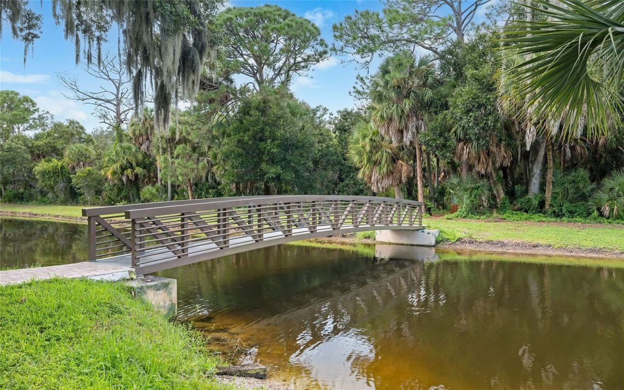 5111 Brooksbend Circle, Sarasota, FL 34238 Photo