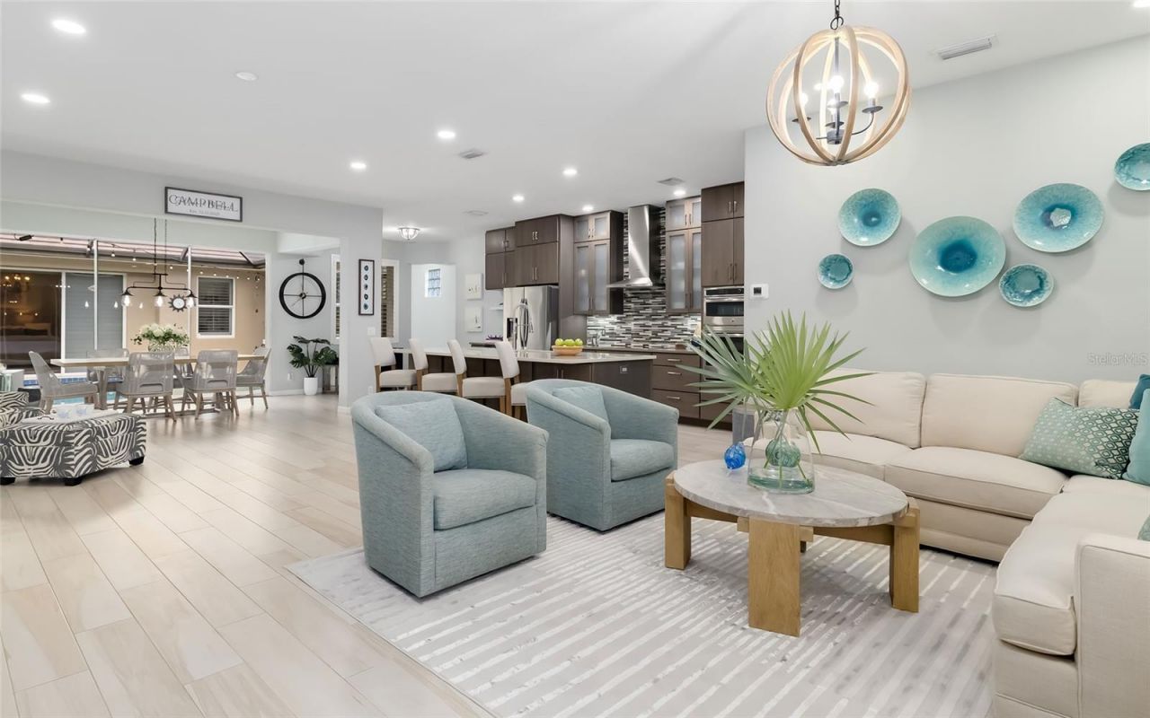 5111 Brooksbend Circle, Sarasota, FL 34238 Photo