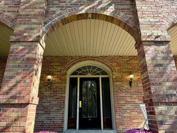 2960 S River Road, Zanesville, OH 43701