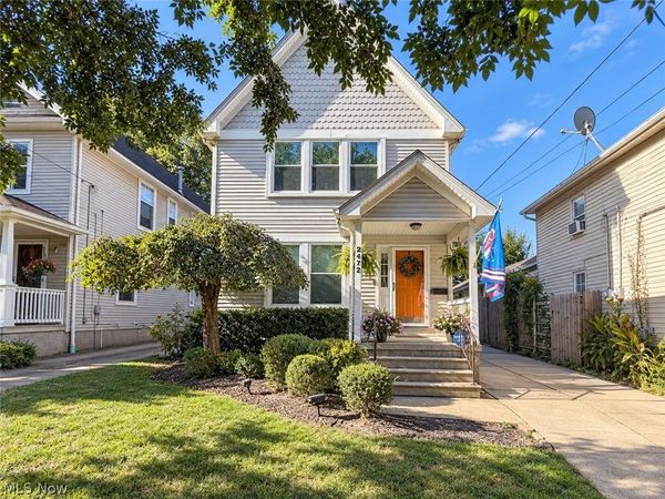 2472 W 5th Street , Cleveland, OH 44113