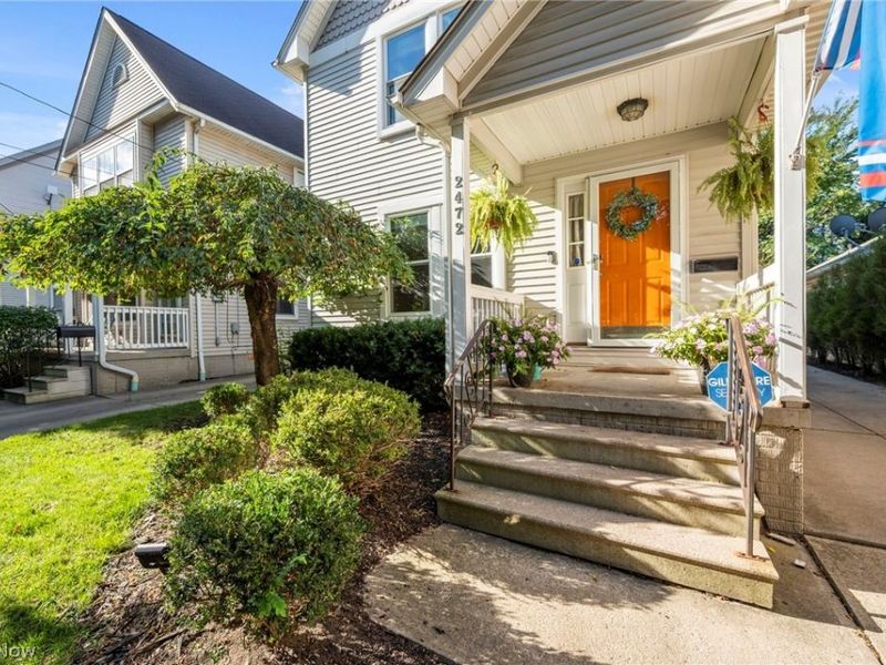 2472 W 5th Street, Cleveland, OH 44113 Photo 2