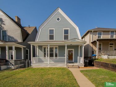 842 S 22nd Street, Omaha, NE 68108