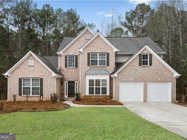 365 Dominique Court, Fayetteville, GA 30214