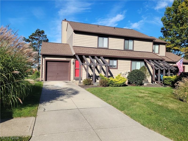 9039 Merchant Drive, Streetsboro, OH 44241 Photo 2