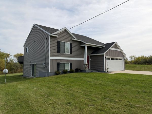 13330 S Marsh Way, Grant, MI 49327