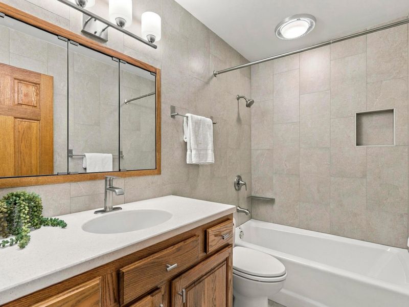 1849 Kempton Drive, Upper Arlington, OH 43220 Photo 37