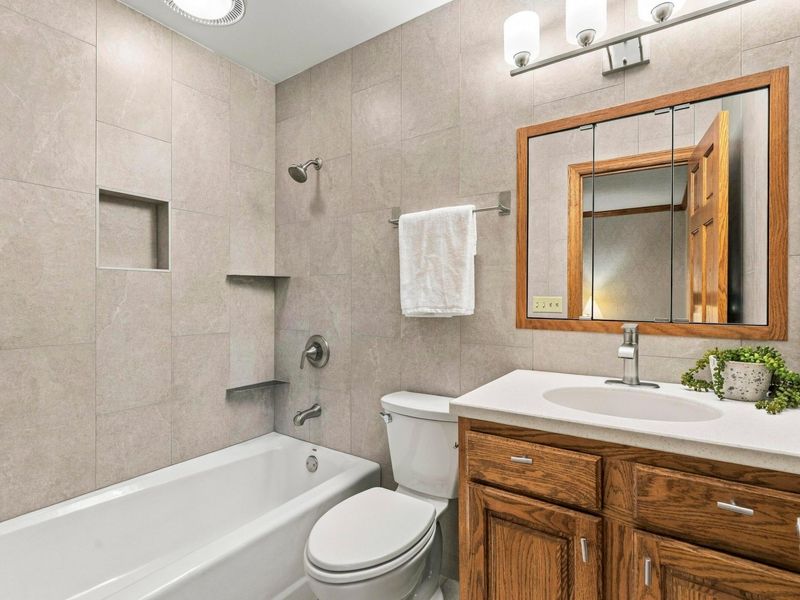 1849 Kempton Drive, Upper Arlington, OH 43220 Photo 45