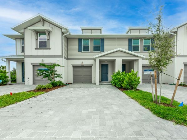 13009 SW Forli Way, Port St. Lucie, FL 34987