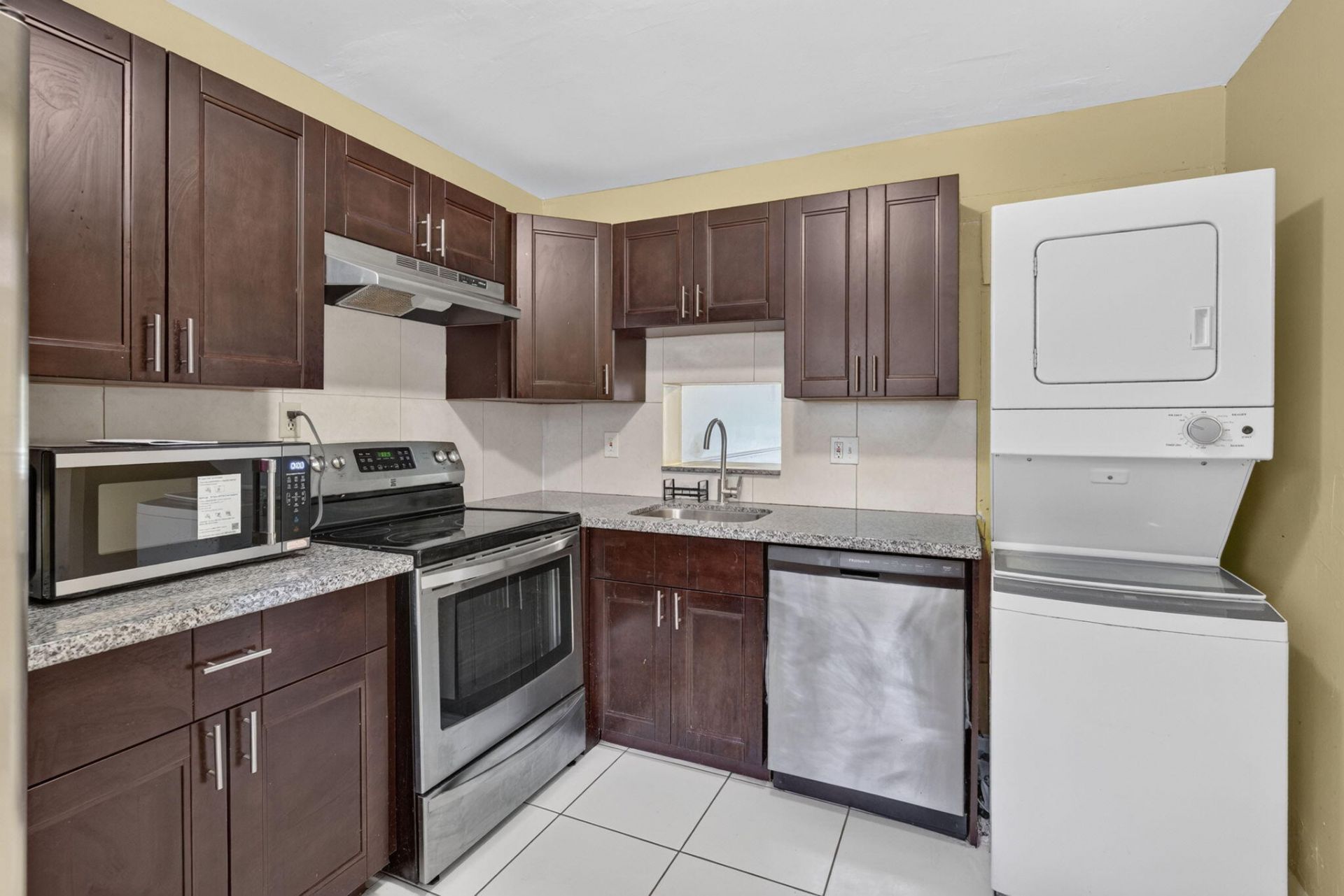 7830 NW 33rd Street, Unit 108, Davie, FL 33024 Photo