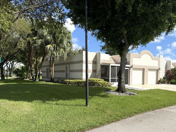 18870 Stewart Circle, Unit 4, Boca Raton, FL 33496