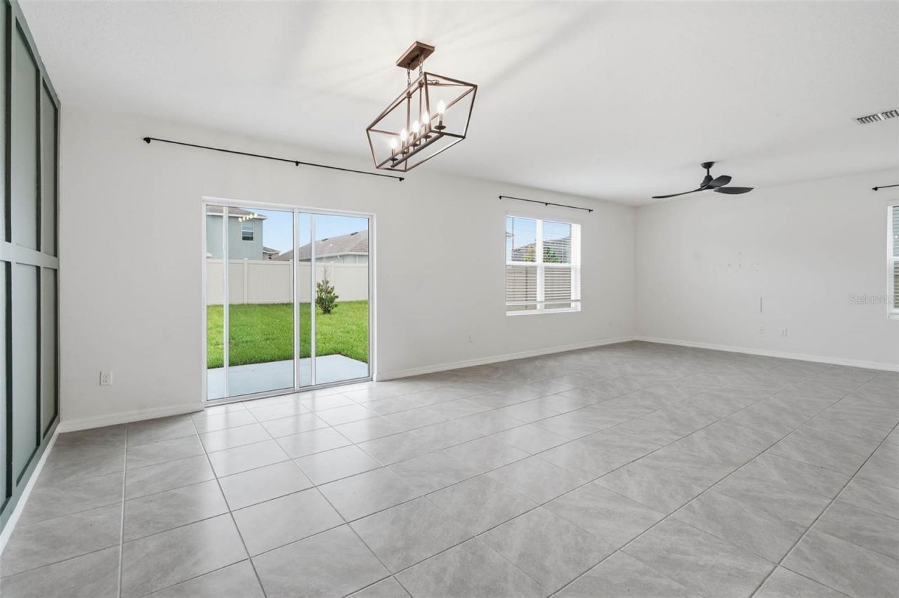 5674 Banbury Ridge Run , Wesley Chapel, FL 33545 Photo
