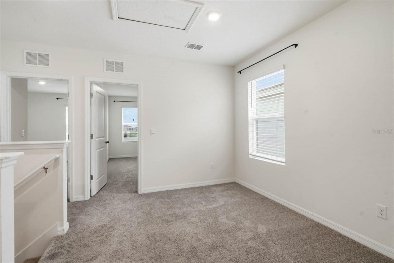 5674 Banbury Ridge Run , Wesley Chapel, FL 33545 Photo