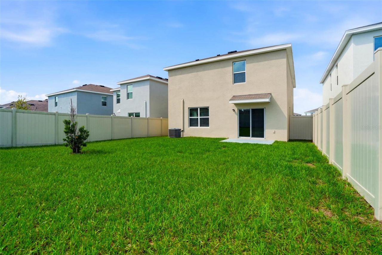 5674 Banbury Ridge Run , Wesley Chapel, FL 33545 Photo