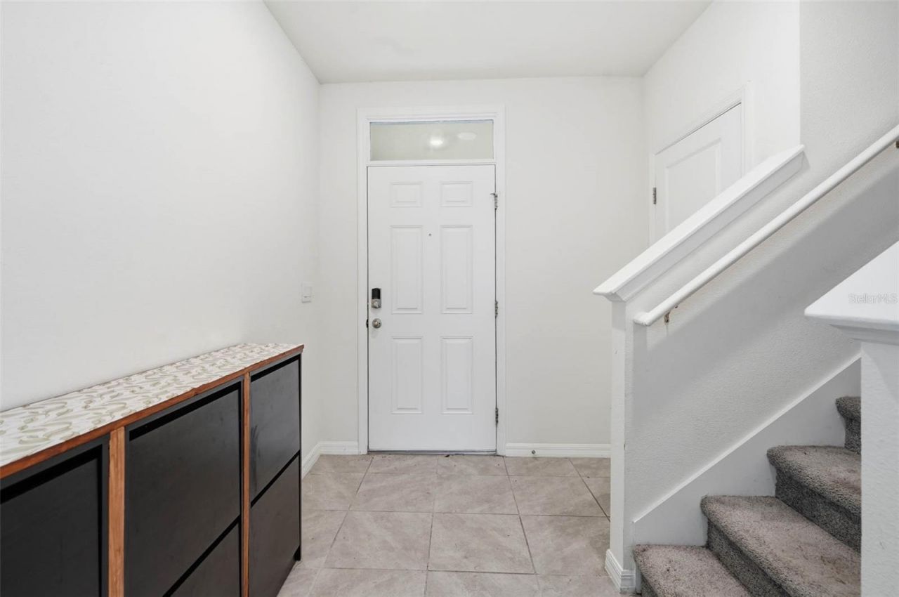 5674 Banbury Ridge Run , Wesley Chapel, FL 33545 Photo