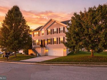 20 ROUTSONG LANE, ASPERS, PA 17304