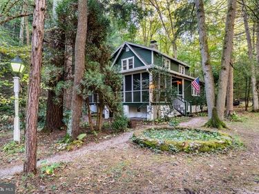 180 ROCKY MOUNTAIN ROAD N, FAYETTEVILLE, PA 17222