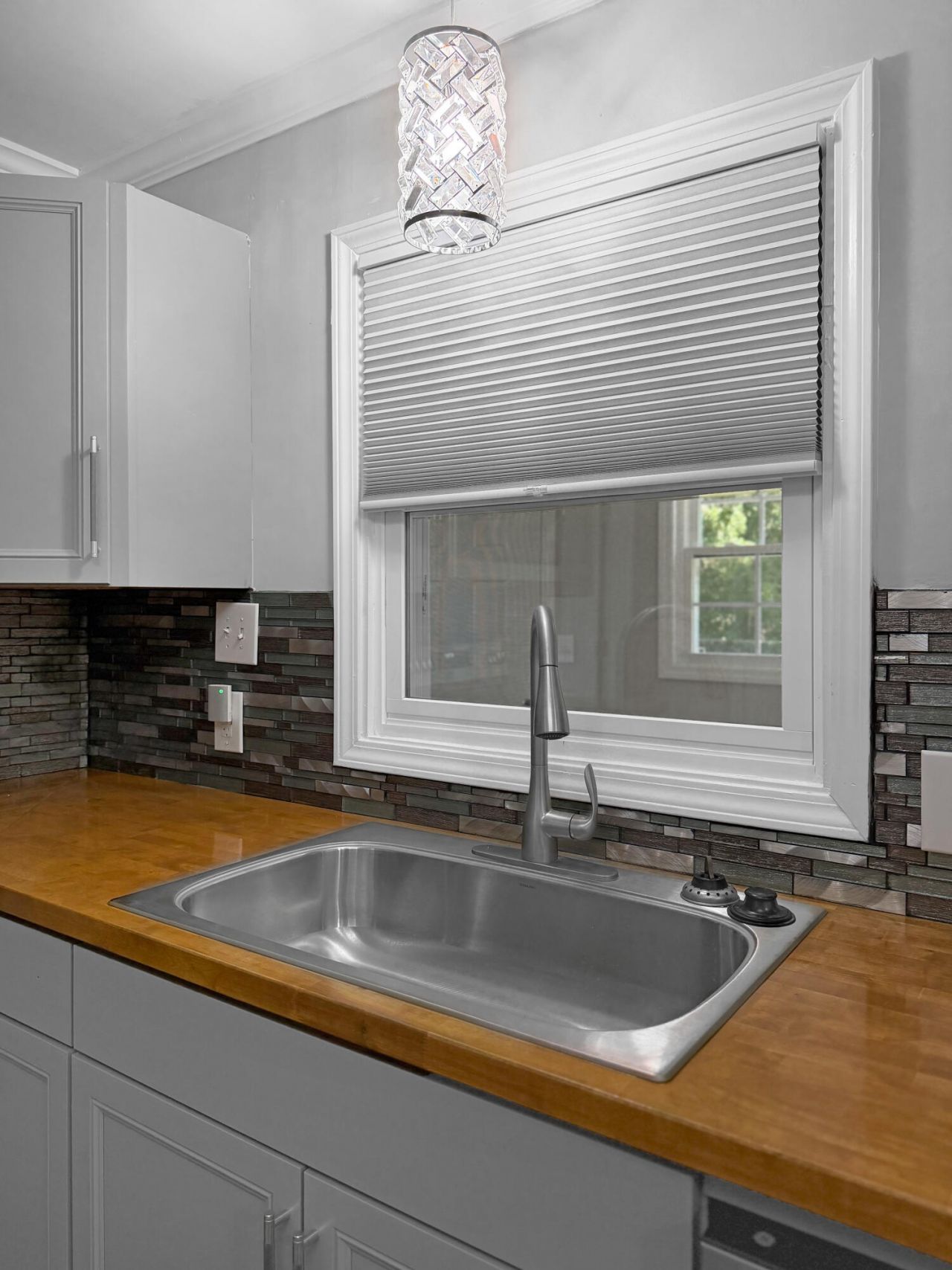 919 Rodney Road Photo 24