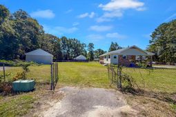 919 Rodney Road photo 4