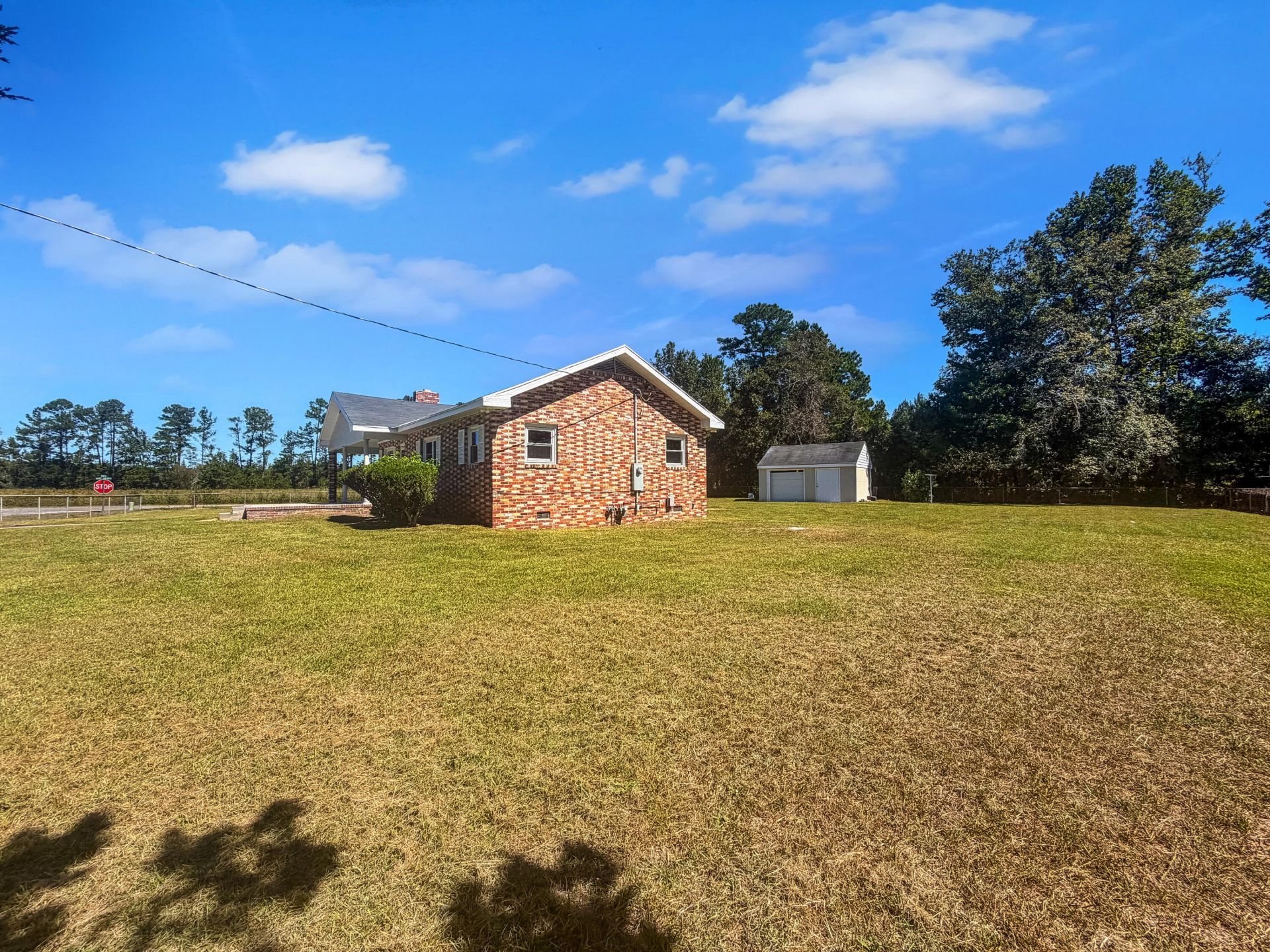 919 Rodney Road Photo 9