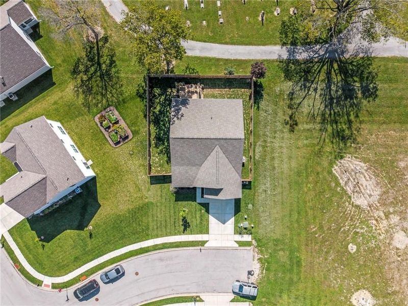 102 Spring Ridge Drive, Englewood, OH 45322 Photo 35