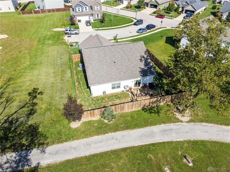 102 Spring Ridge Drive, Englewood, OH 45322 Photo 37