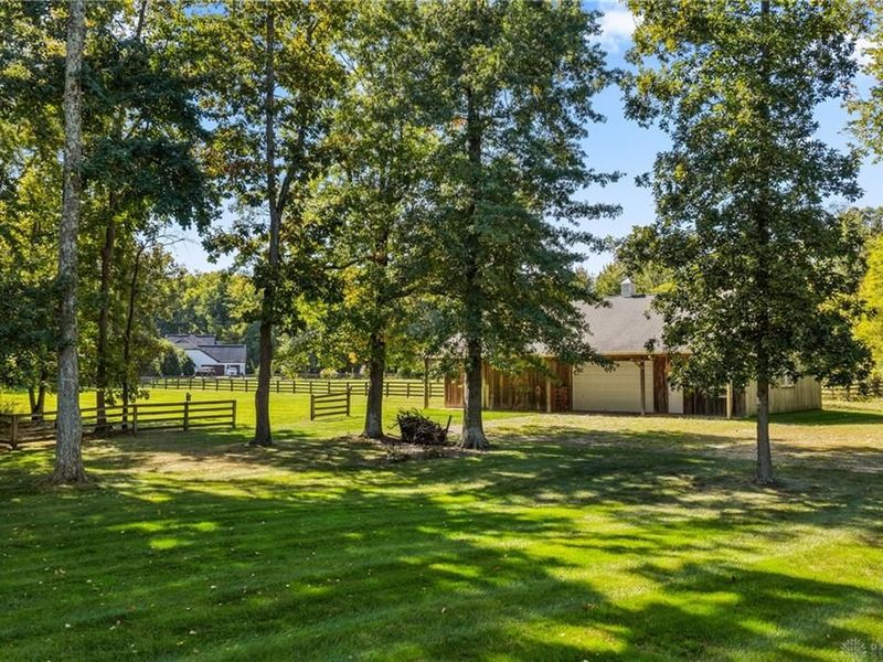 2049 Plumb Lane, Batavia, OH 45103 Photo 17