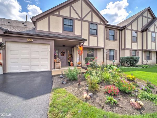 348 Essex Court , Unit 3-A-L, Wood Dale, IL 60191