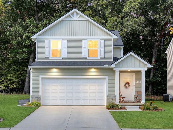 920 Machnik Drive , Chelsea, Mi 48118
