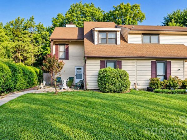 10409 Osprey Drive , Pineville, NC 28134