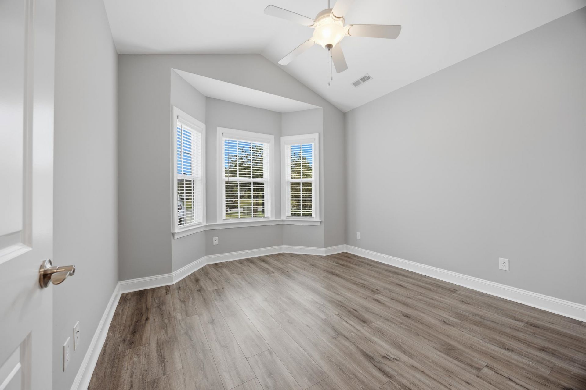 1108 Porchard Dr. Photo 22