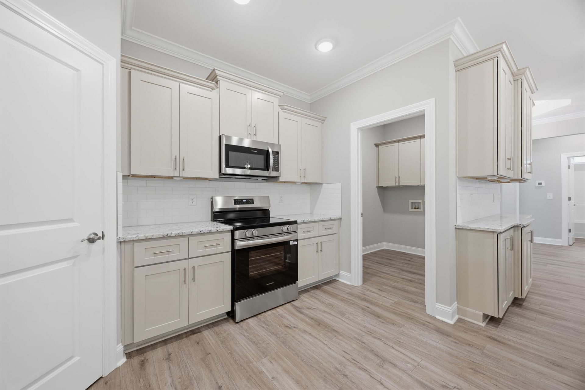 1108 Porchard Dr. Photo 9