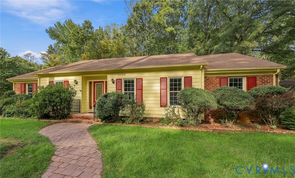 10129 Deepwood Circle, Henrico, VA 23238 Main Photo