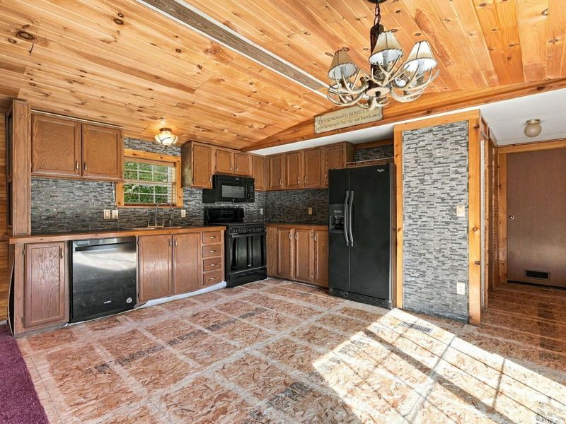 22805 Purcell Road, South Bloomingville, OH 43152 Photo 10