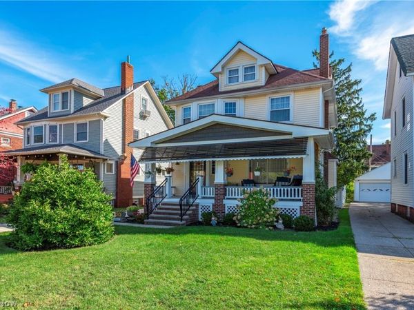 1565 Waterbury Road , Lakewood, OH 44107