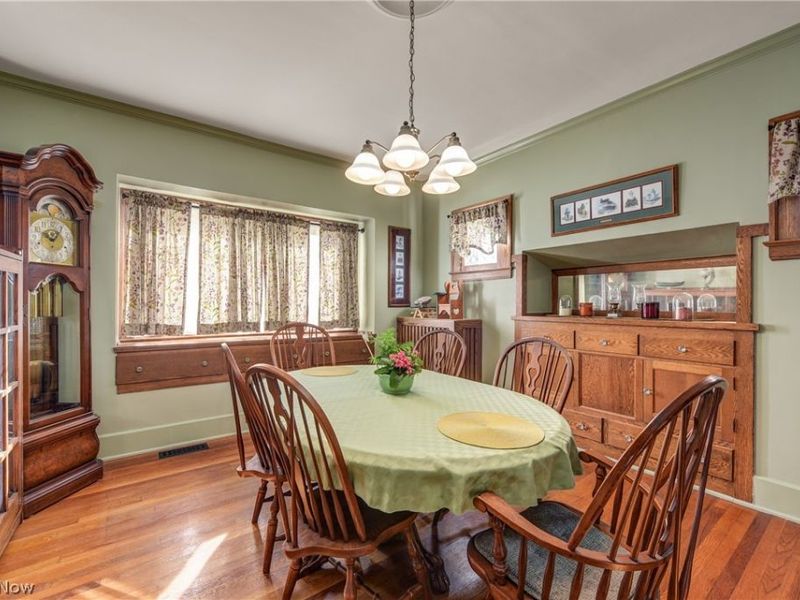 1565 Waterbury Road, Lakewood, OH 44107 Photo 15