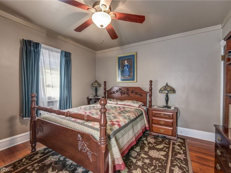 1565 Waterbury Road, Lakewood, OH 44107 Photo 30