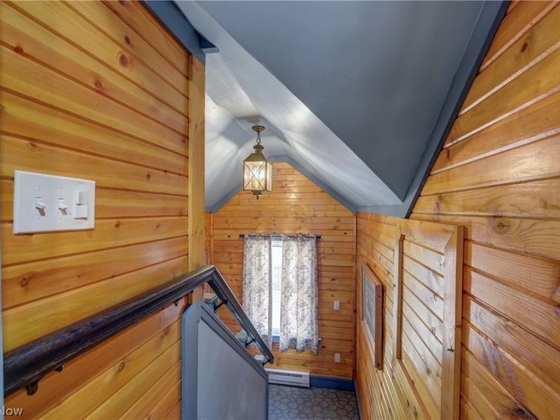 1565 Waterbury Road, Lakewood, OH 44107 Photo 37
