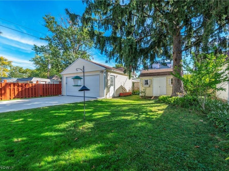 1565 Waterbury Road, Lakewood, OH 44107 Photo 6