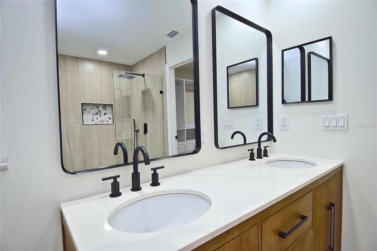 102 Windward Drive, Osprey, FL 34229 Photo