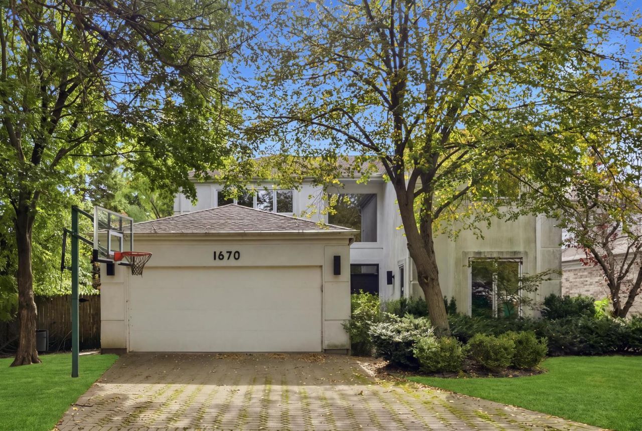 1670 Strath Erin Road, Highland Park, IL 60035 Main Photo