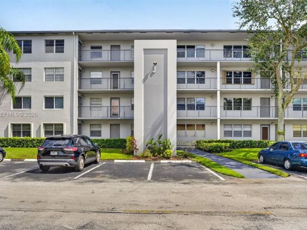 101 SW 132nd Way , Unit 310J, Pembroke Pines, FL 33027