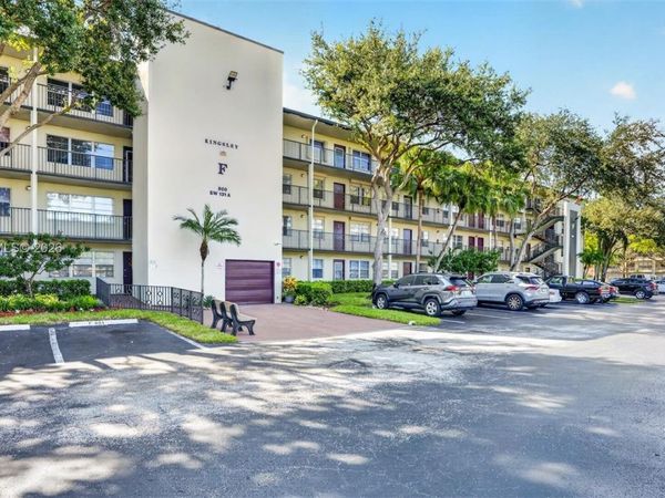 800 SW 131st Ave , Unit 203F, Pembroke Pines, FL 33027