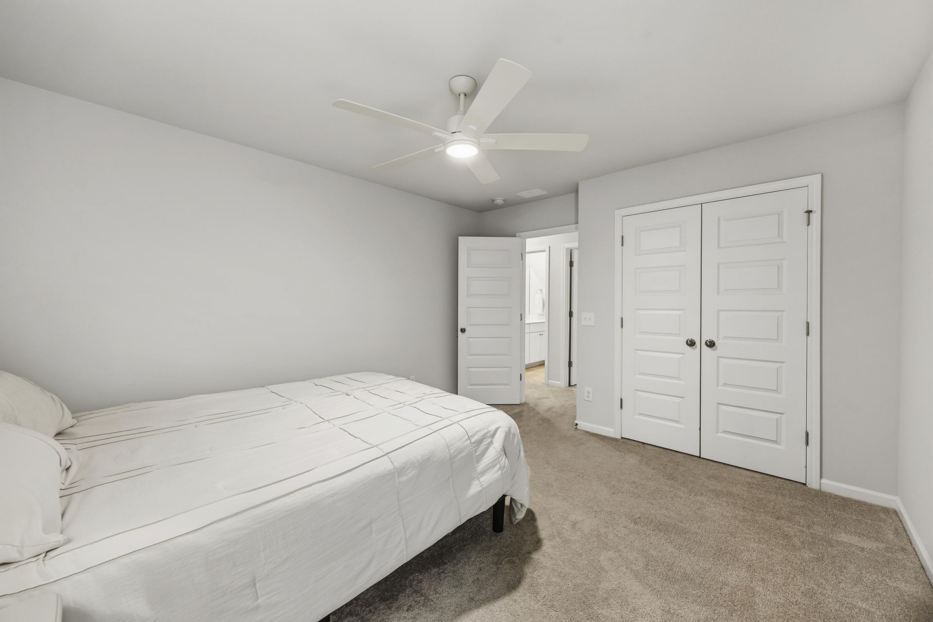 343 Saddlewood Drive Photo 30