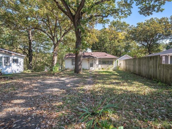 181 4th St , Evansdale, IA 50707