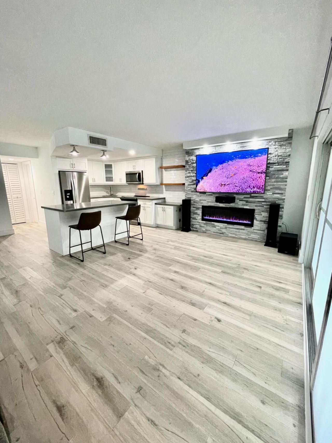 342 Southwind Drive, Unit 123, North Palm Beach, FL 33408 Photo