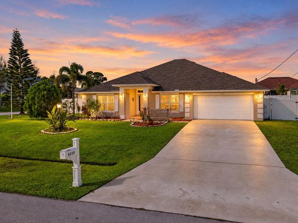 6530 NW Omega Road, Port St. Lucie, FL 34983
