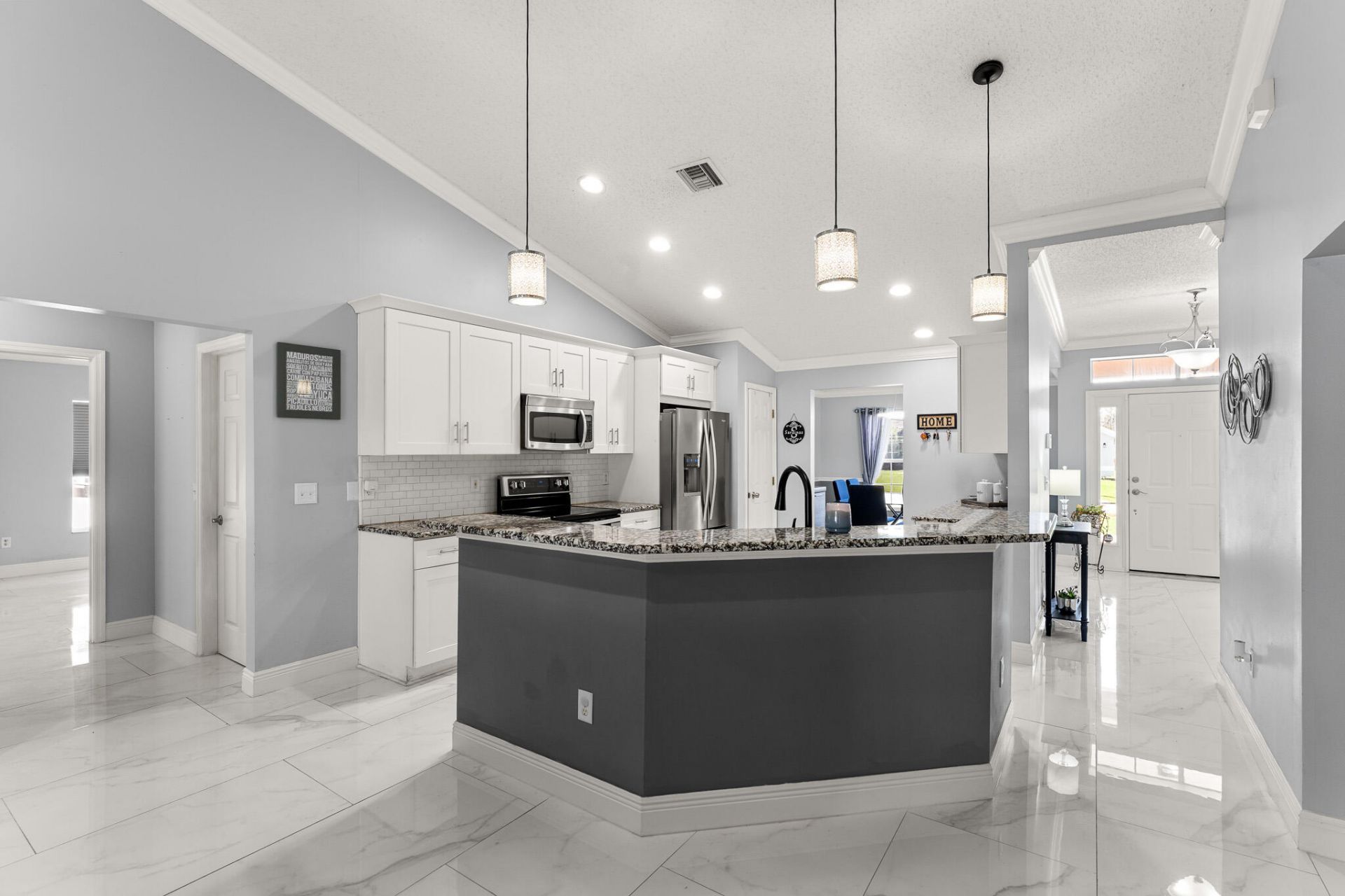 6530 NW Omega Road, Port Saint Lucie, FL 34983 Photo